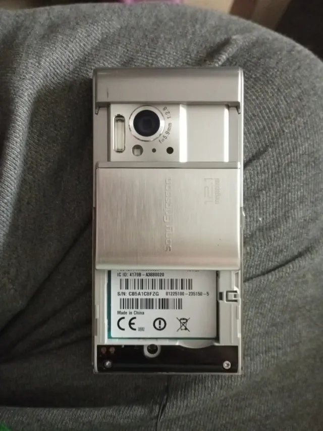 Sony Ericsson U1 Móvil Retro