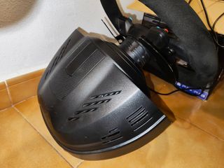 THRUSTMASTER T300 Ferrari Integral Alcántara