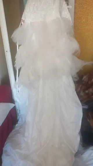 Vestido de Novia Blanco con Pedrería