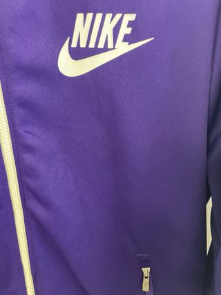 Chaqueta Nike Vintage Morada Talla M