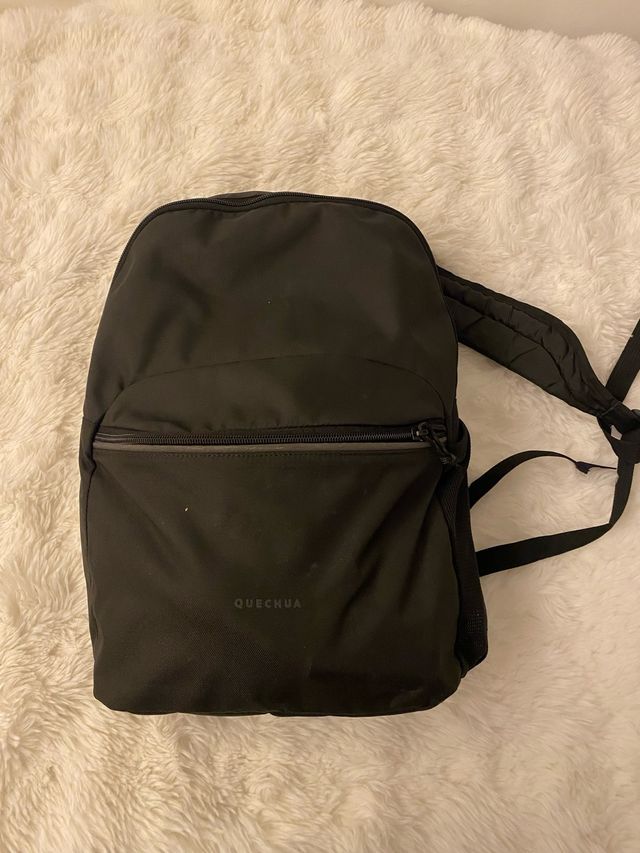 Mochila Quechua Negra