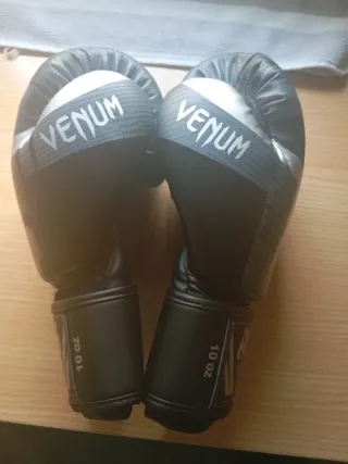 Guantes de boxeo Venum 10 oz