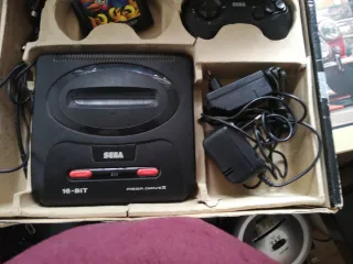 Console Sega Mega Drive II Nera