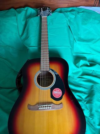 Guitarra Acústica Fender FA-125