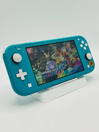 Nintendo Switch Lite – Edizione Animal Crossing –