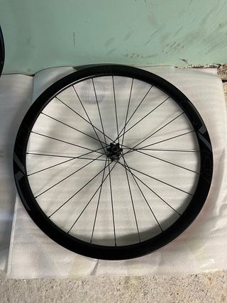 Ruedas Carbono BH Evo 38 Disc Núcleo Shimano