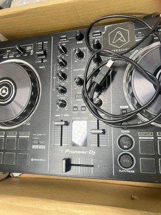 Mesa de mezclas DJ Pioneer DJ