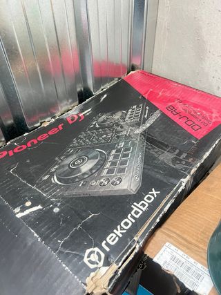 Mesa de mezclas DJ Pioneer DJ