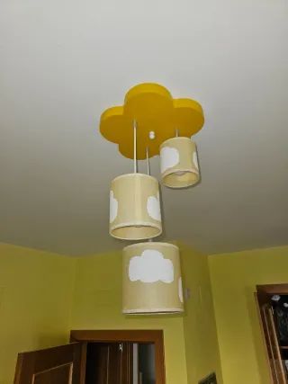 Lámpara infantil flor amarilla