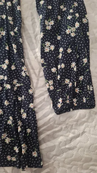 Vestido camisero floral Stradivarius Talla L