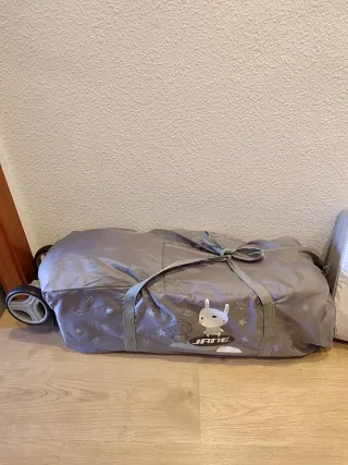 Jané - cuna de viaje + colchón