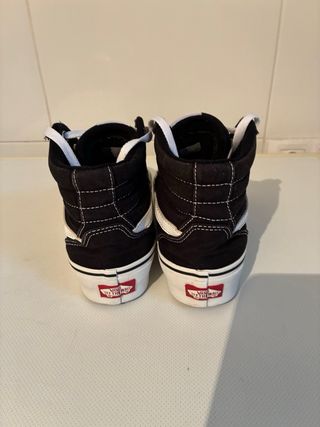 Zapatillas Vans SK8-Hi Negras