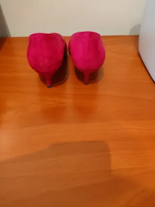 Zapatos de tacón Menbur Buganvilla rosas