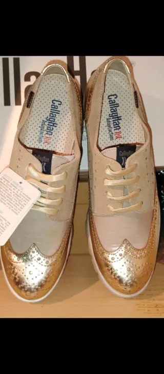 Zapatos Callaghan Beige y Dorado