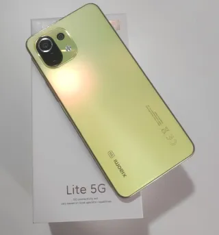 Xiaomi 11 Lite 5G 128-13GB RAM giallo
