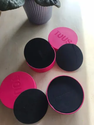 Cajas Tous Grandes Rosas y Negras