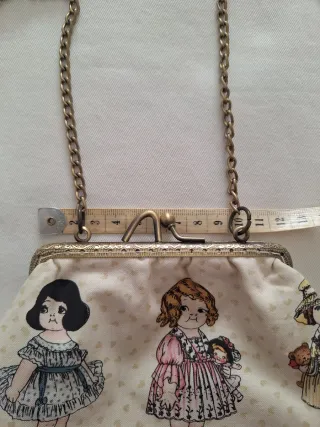 Bolso fiesta vintage hecho a mano.