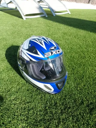 Casco AXO Azul y Blanco talla S
