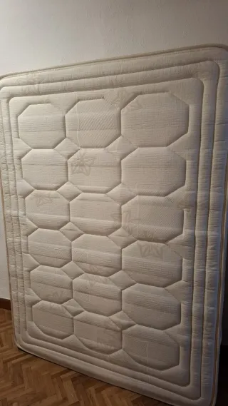 Colchón de matrimonio