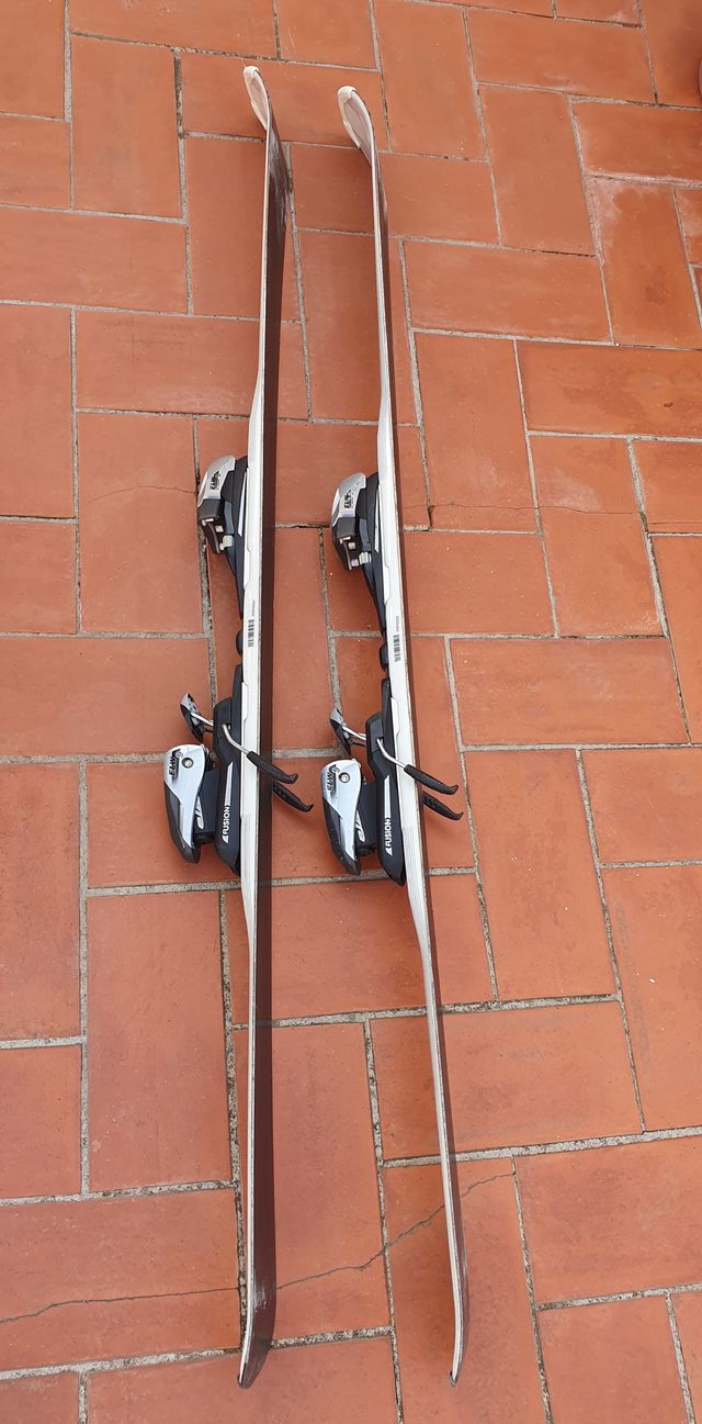 Esquís Elan White Pearl 152 DUALITE serie exclusiv