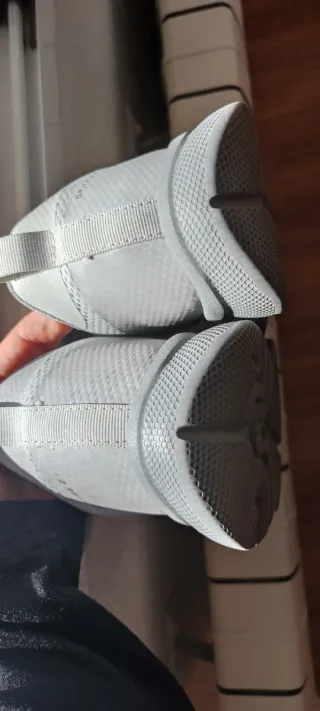 Zapatillas Fila Gimnasio Mujer Gris