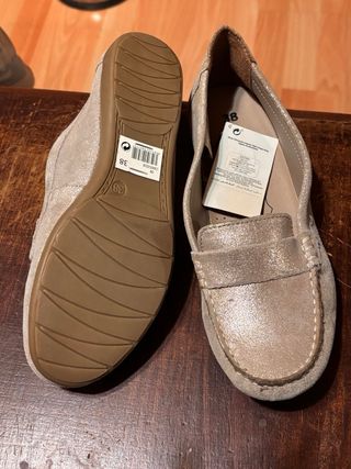 Mocasines dorados talla 38