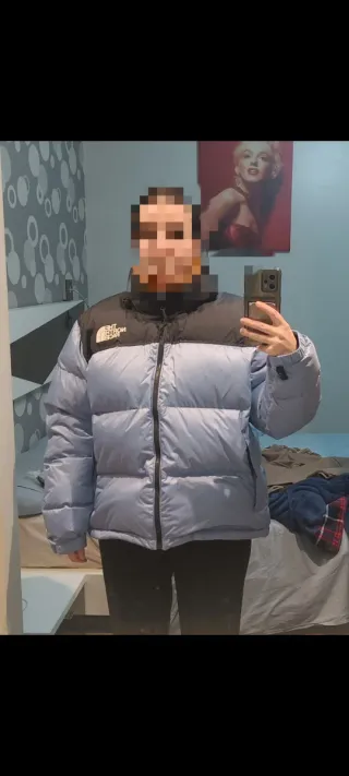 The North Face Anorak Nuptse Celeste y Negro