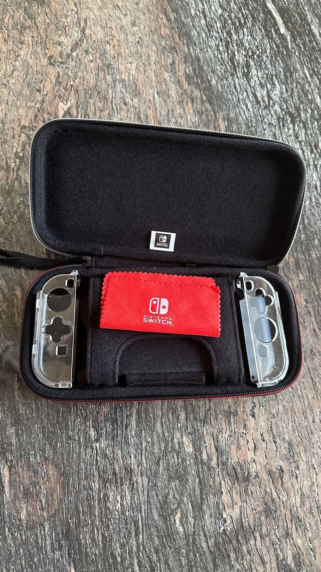 Funda Nintendo Switch Negra