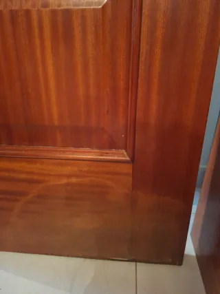 Puerta de madera interior,2,02 Largo, 62 ancho.