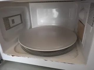 Microondas 20l Grill Candy Digital Blanco