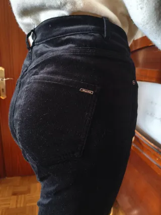 Pantalones negros Massimo Dutti