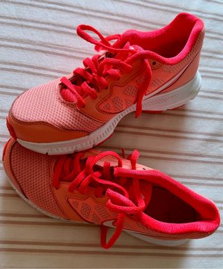 Zapatillas Nike Deportivas Naranja y Rosa