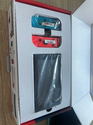 Nintendo Switch Negra Caja Poco Uso JUEGOS APARTE