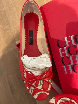Manoletinas Piel Carolina Herrera CH Beige/Rojo