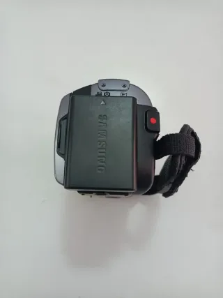 Videocamera Samsung Hyper Dis funziona con batteri