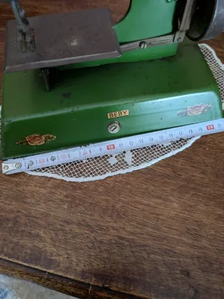 Macchina da cucire giocattolo antica PIMEA