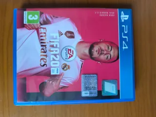 PlayStation 4 Slim 500GB Nera