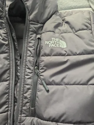 The North Face plumífero gris