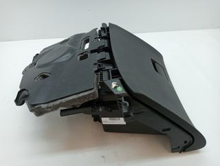 GUANTERA OPEL ASTRA J LIM. (3)