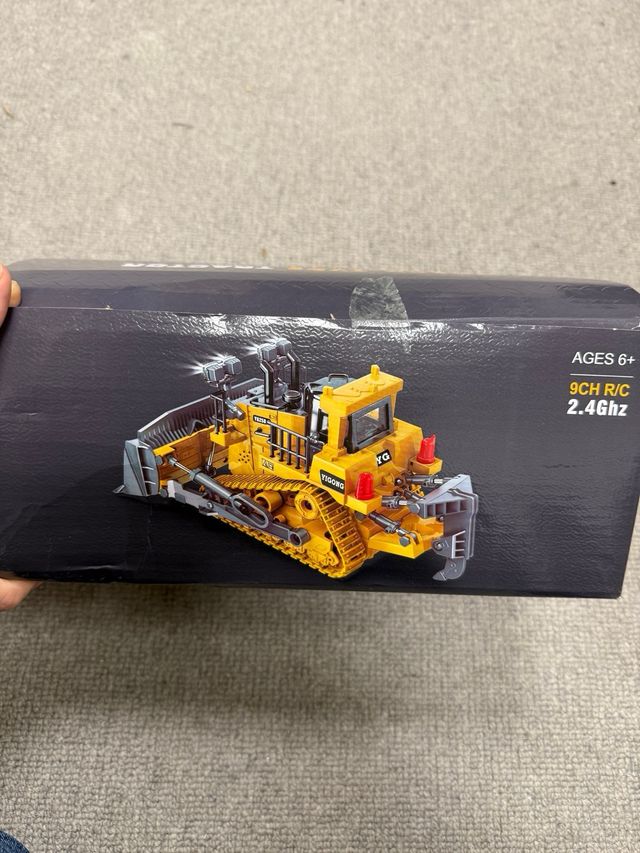 Escavatore telecomandato 2.4GHz