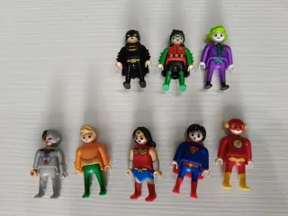 Personaggi Kinder Supereroi DC Comics