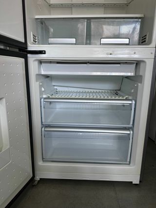 Nevera marca bosch con garantía transporte