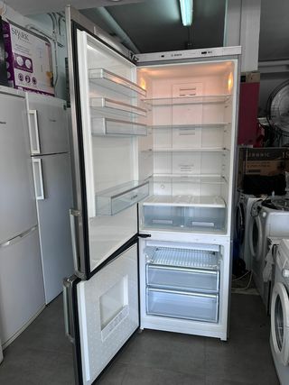 Nevera marca bosch con garantía transporte