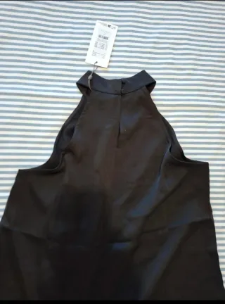 Kalote - Top negro escote halter