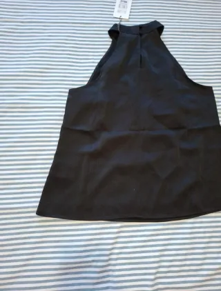 Kalote - Top negro escote halter