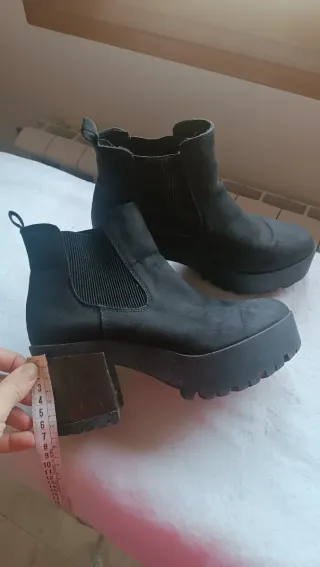 Botines plataforma negros