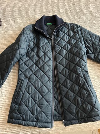 Parka acolchada azul marino