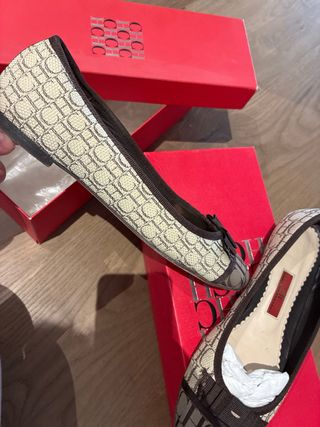 Manoletinas CH Beige y Marrón