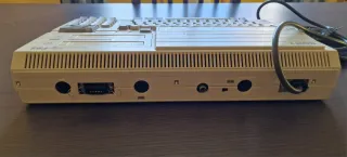 Ordenador MSX2 Sony Hit Bit HB-F9S funcionando.