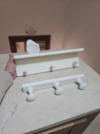 Percheros pared infantiles